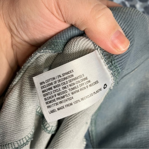 Joy lab blue animal print sweatshirt and pants outfit size large & XL - Picture 12 of 12